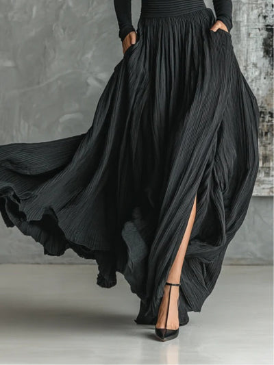 Fashion All Black Skinny Turtleneck T-shirt Pleated Skirt Set